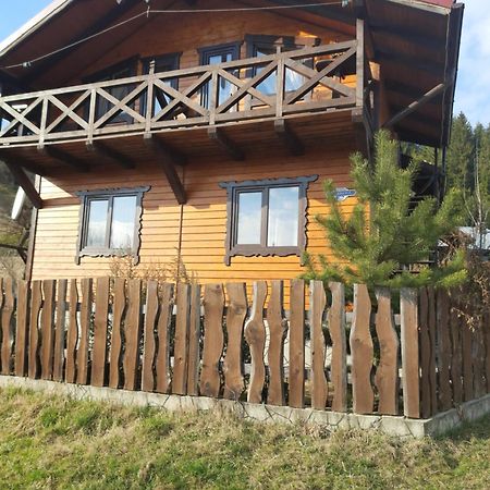 Котедж Віадук Vorokhta Eksteriør billede